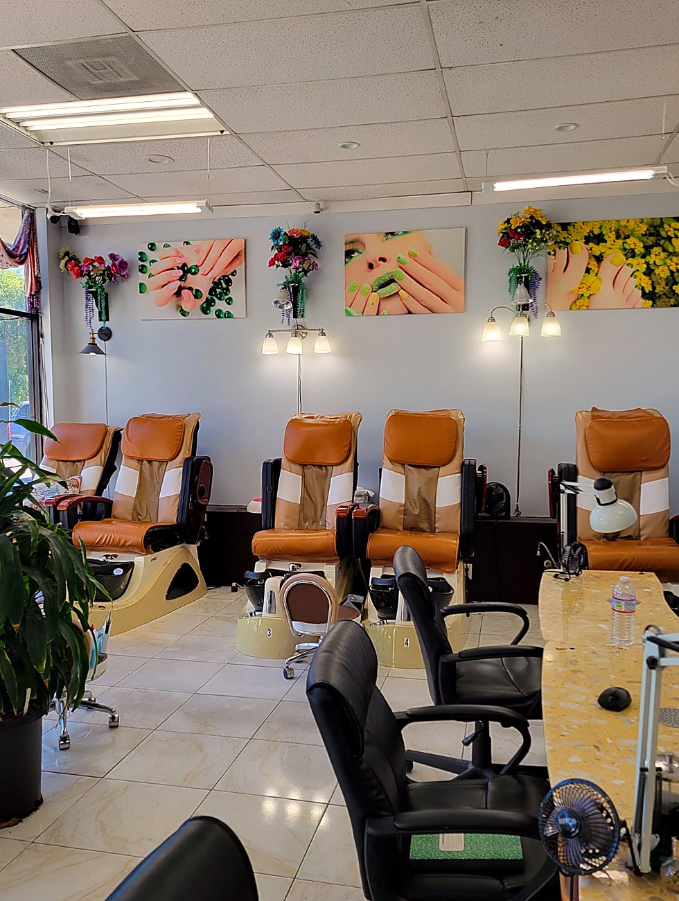 Pedicure Spa at Nails Effects
